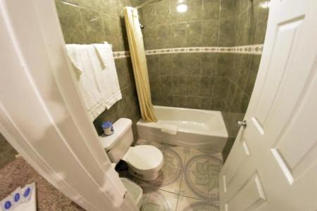 The Palace Inn - 13