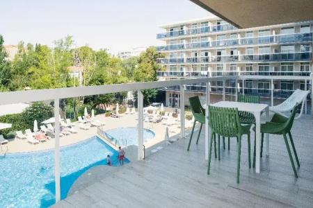 ApartCye Holiday Centre - 147