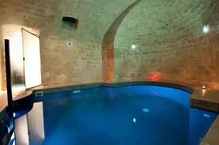 L'Hôtel - 44