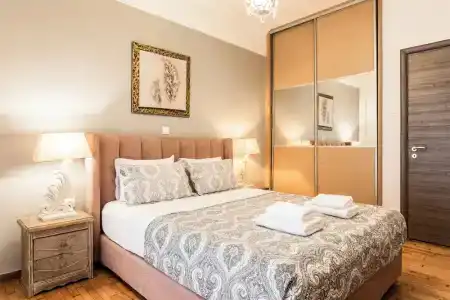 Nicholas Point and Rooms - 141