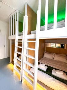 Brunswick Square & Spa - 136