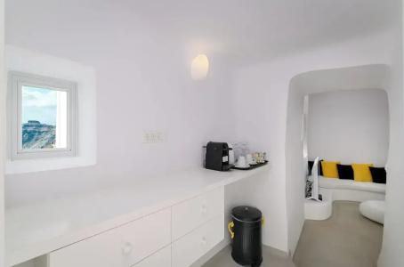 Trieris Villa & Suites - 44