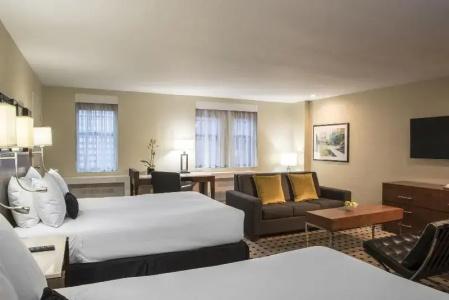 The Warwick Rittenhouse Square - 112