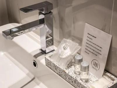 Hnn Luxury Suites - 21