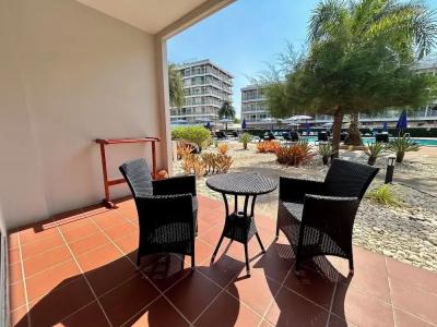 GrandBlue Resort & Beachclub - 63