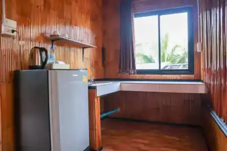 Oyo 1083 Lanta Wild Beach Resort - 37