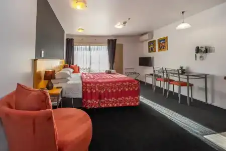 Roma On Riccarton - 69