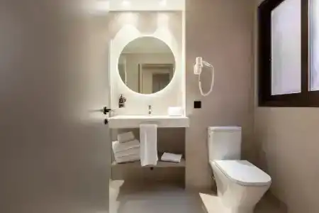 Rafaelhoteles Piramides - 63