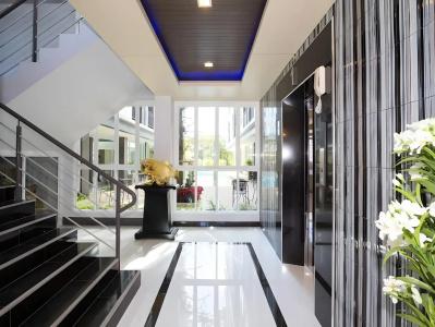 The Ozone Boutique - 7