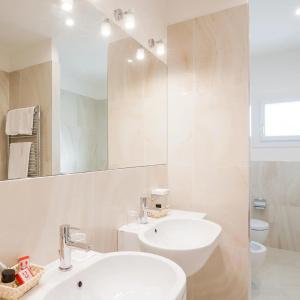 Universal Terme - 36