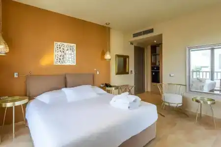 Elysian Luxury and Spa - 45