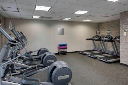 Courtyard by Marriott Boston Logan Airport - 15