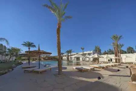 Reef Oasis Beach Resort - 18