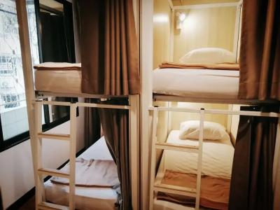 White House Hostel - 25