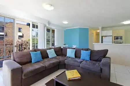 Sea Breeze on Main Beach - 18