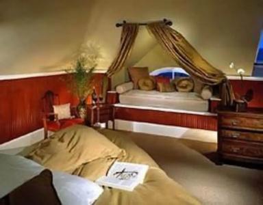 1801 First Luxury Inn - 16