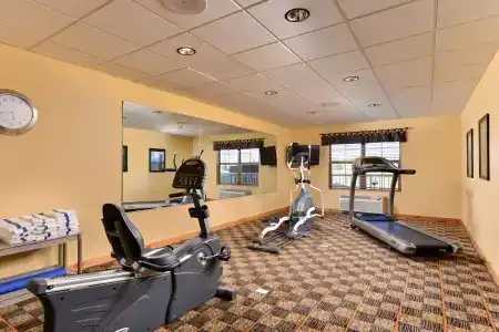 AmericInn by Wyndham Medical Center - 18