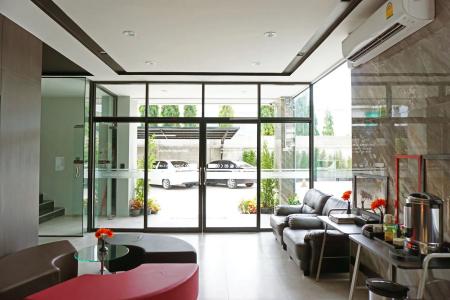 B-Black Chonburi - 4