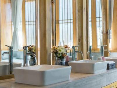 Anbian Yuxuange Boutique Inn (Lijiang Yuxuan) - 1