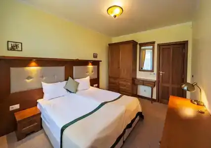 7 Pools Boutique & Spa - 54
