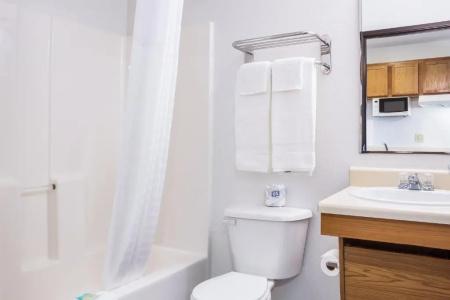 WoodSpring Suites - 29