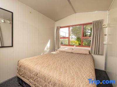 Nelson City Top 10 Holiday Park - 55