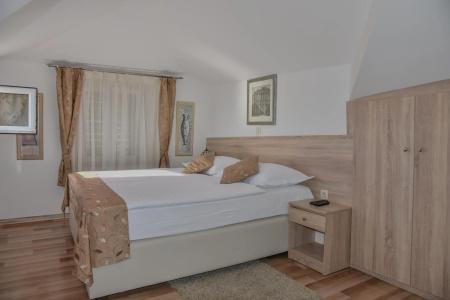 Kastel 1700 Boutique - 30