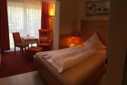 ApartChristine - 39