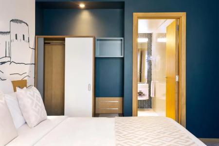 Mercure - 53