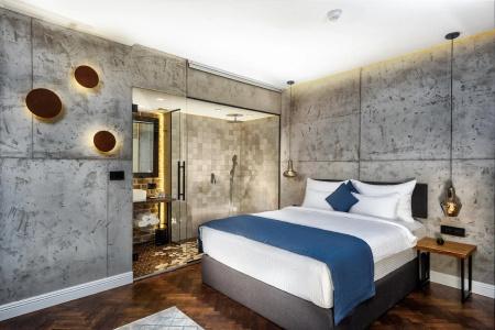 One Luxury Suites - 23