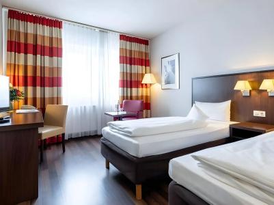 Trip Inn Frankfurt Nordwestzentrum - 2