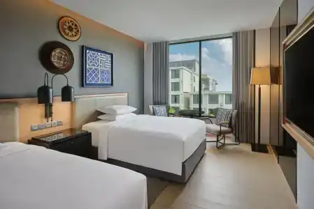 Four Points By Sheraton Phuket Patong Beach Resort - Sha Extra Plus - 5