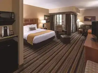 Best Western Plus - 121