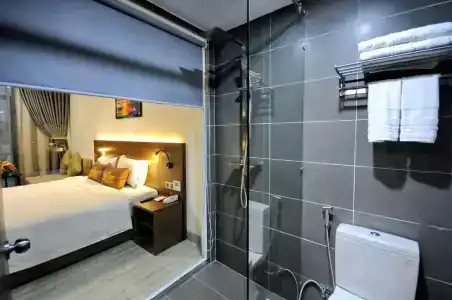 Crown Nguyen Hoang - 48