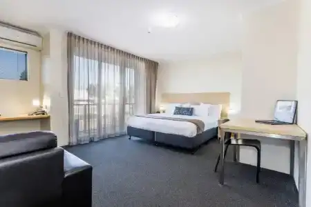 Perth Ascot Central Apartment - 47