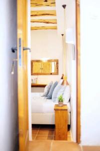 Can Vistabella Boutique Resort - 56