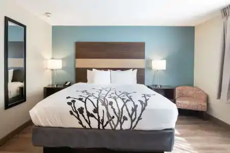Hawthorn Suites by Wyndham Fort Benning - 33