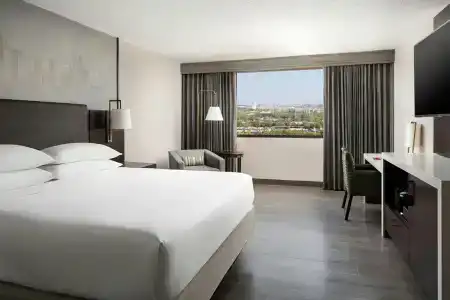 Dallas-Addison Marriott Quorum by the Galleria - 2