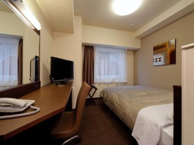 Route-Inn Nagoya Imaike Ekimae - 5