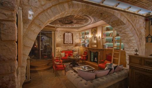 Kamares Boutique & Spa - 1