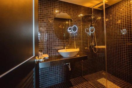 Triple L Patong Beach Phuket - 135