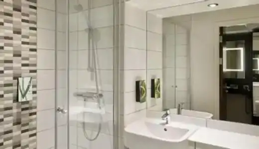 Premier Inn - Prestwich - 21
