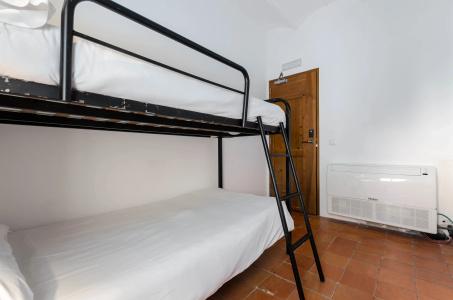 Urban - Albergue Juvenil - Youth - 5