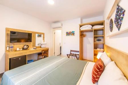 Kefi Beach & Suites - 33