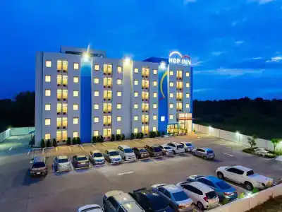 Hop Inn - 12