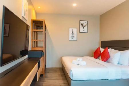 Triple L Patong Beach Phuket - 108