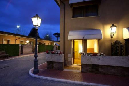 Piccolo Borgo - 19