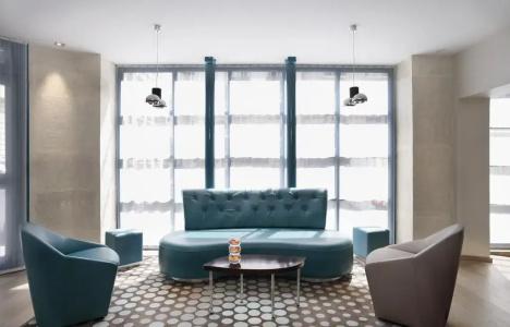 Hôtel Bassano - 11