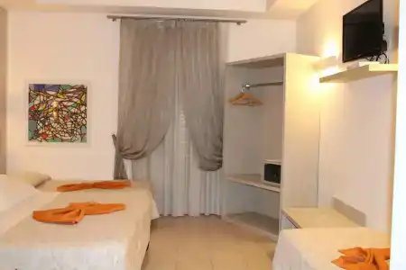 Artemisia Palace - 18