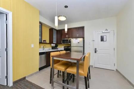 Residence Inn by Marriott Downtown - 75